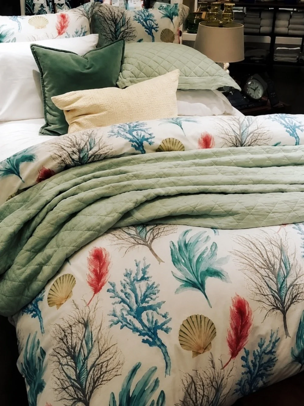 Pottery Barn - Del Mar Coastal Duvet King size + 2 Shams  King Size